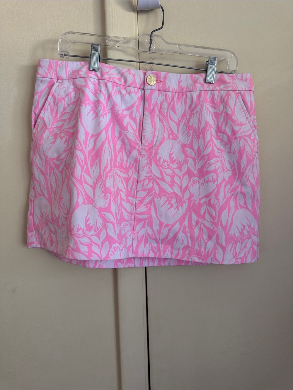 Lilly Pulitzer Pink and White Floral Skort